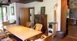 von_poll_real_estate_property_25192015_image_1