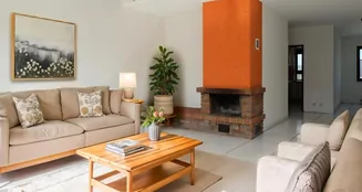 von_poll_real_estate_property_25192002_image_0