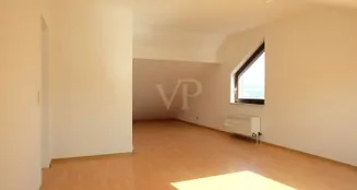 von_poll_real_estate_property_25192002_image_16