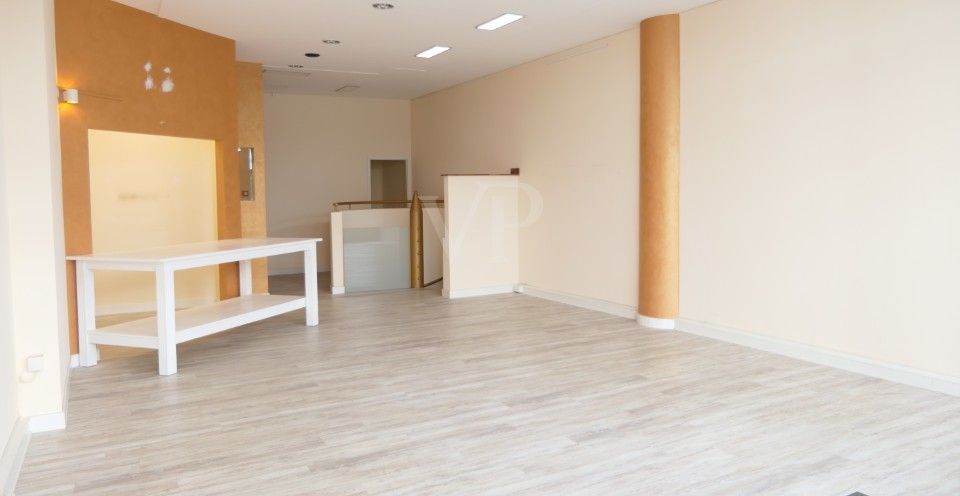 Verkaufsraum obere Etage