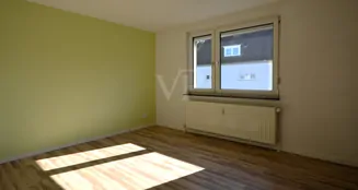 von_poll_real_estate_property_25192006_image_10