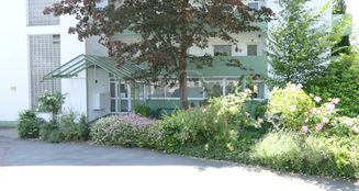 von_poll_real_estate_property_25192010_image_9