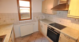 von_poll_real_estate_property_25192018_image_7