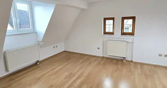 von_poll_real_estate_property_25192018_image_11