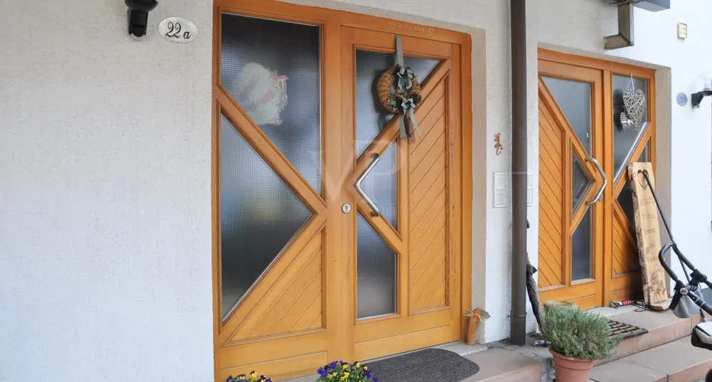 Zugänge in die Wohnungen