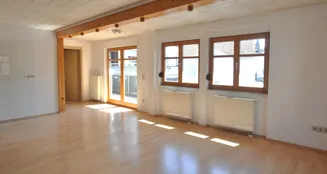 von_poll_real_estate_property_25192018_image_5