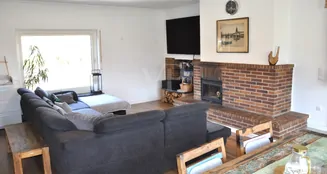 von_poll_real_estate_property_25192026_image_2