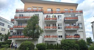 von_poll_real_estate_property_25192022_image_0