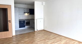 von_poll_real_estate_property_25192022_image_4