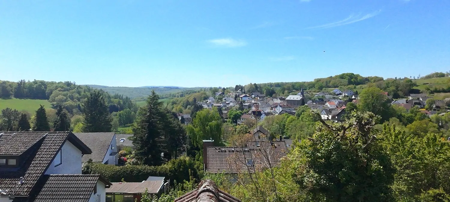 Traumhaftes Baugrundstück oder zur Freizeitnutzung  mit Weitblick im Taunus