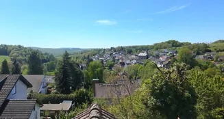 von_poll_real_estate_property_25192020_image_0