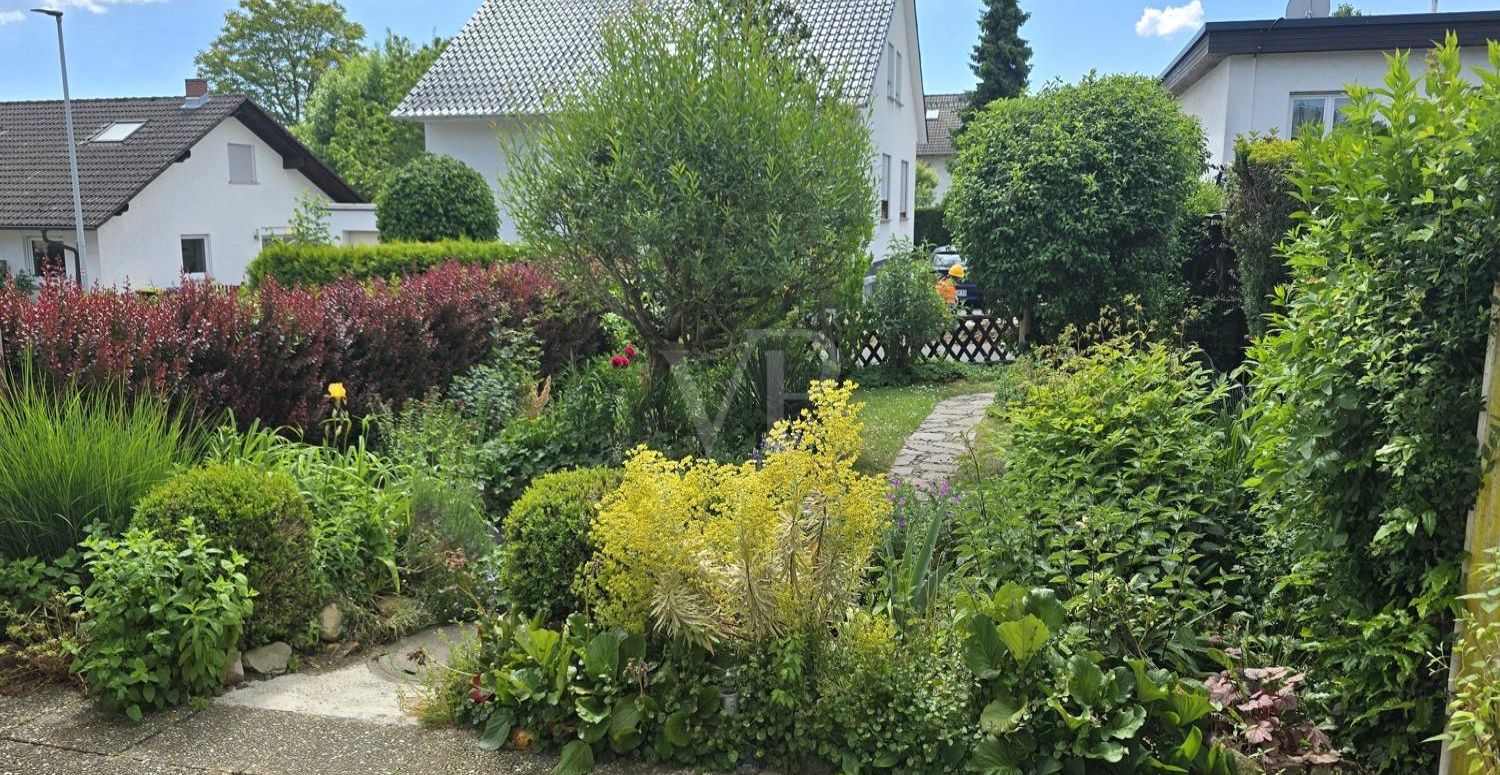 Reihenhaus mit schönem Garten - Wohnen, Wachsen und Gestalten