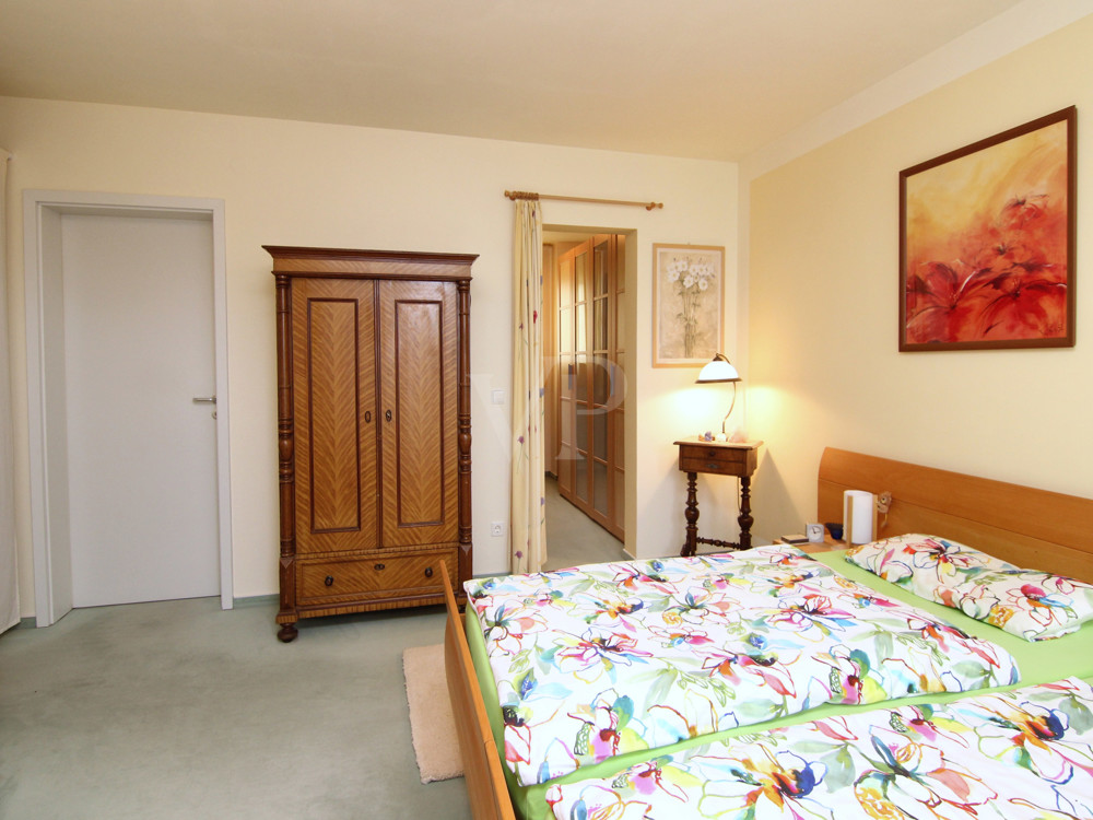 Schlafzimmer mit Ankleide