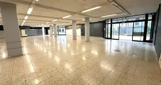 von_poll_real_estate_property_23081012_image_1