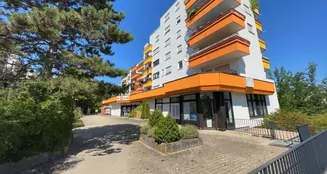 von_poll_real_estate_property_23081012_image_17