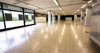 von_poll_real_estate_property_23081012_image_2