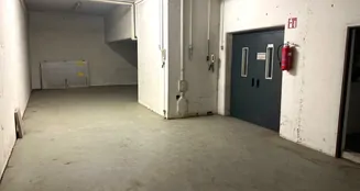 von_poll_real_estate_property_23081012_image_16