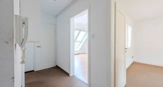 von_poll_real_estate_property_25081017_image_10