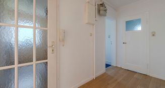 von_poll_real_estate_property_25081017_image_2