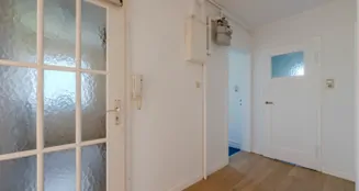 von_poll_real_estate_property_25081017_image_2