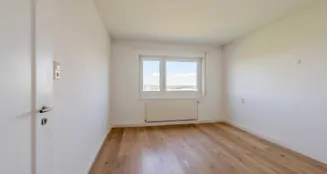 von_poll_real_estate_property_25081017_image_5