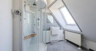 von_poll_real_estate_property_25081017_image_15