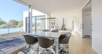 von_poll_real_estate_property_25081031_image_10