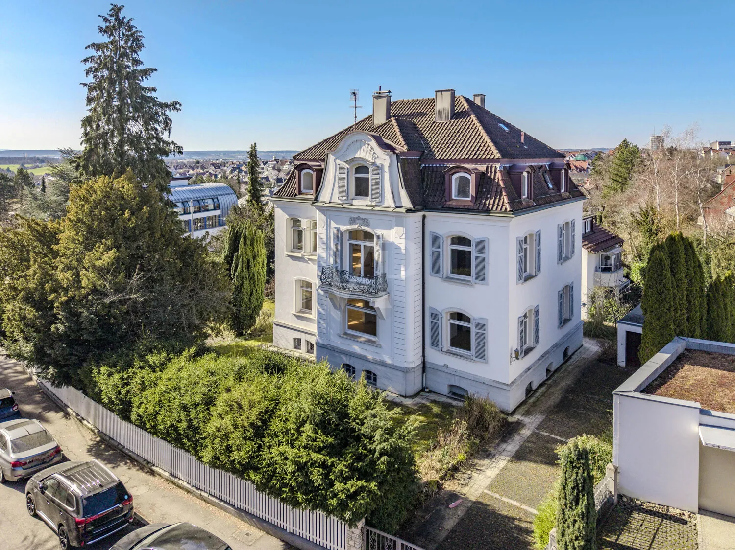 Vogelperspektive der repräsentativen Villa
