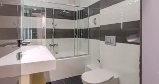 von_poll_real_estate_property_25081021_image_14