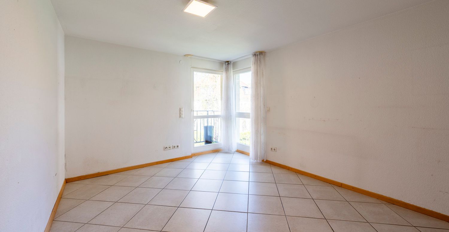 Durchgangszimmer/ Arbeitszimmer