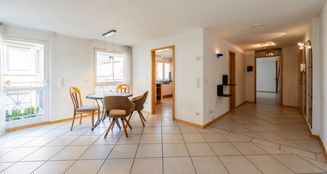 von_poll_real_estate_property_25081016_image_11