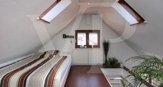 von_poll_real_estate_property_25081004_image_6