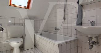 von_poll_real_estate_property_25081004_image_10