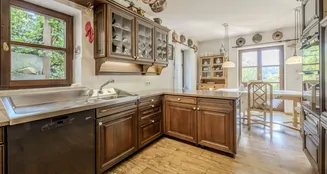 von_poll_real_estate_property_25081026_image_14