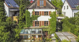 von_poll_real_estate_property_25081026_image_1