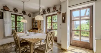 von_poll_real_estate_property_25081026_image_15