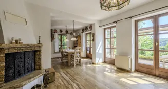 von_poll_real_estate_property_25081026_image_13