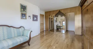 von_poll_real_estate_property_25081026_image_7