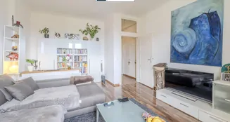 von_poll_real_estate_property_25081020_image_0