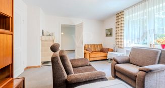von_poll_real_estate_property_25081022_image_5