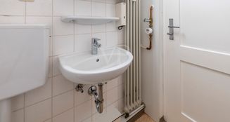 von_poll_real_estate_property_25081022_image_11