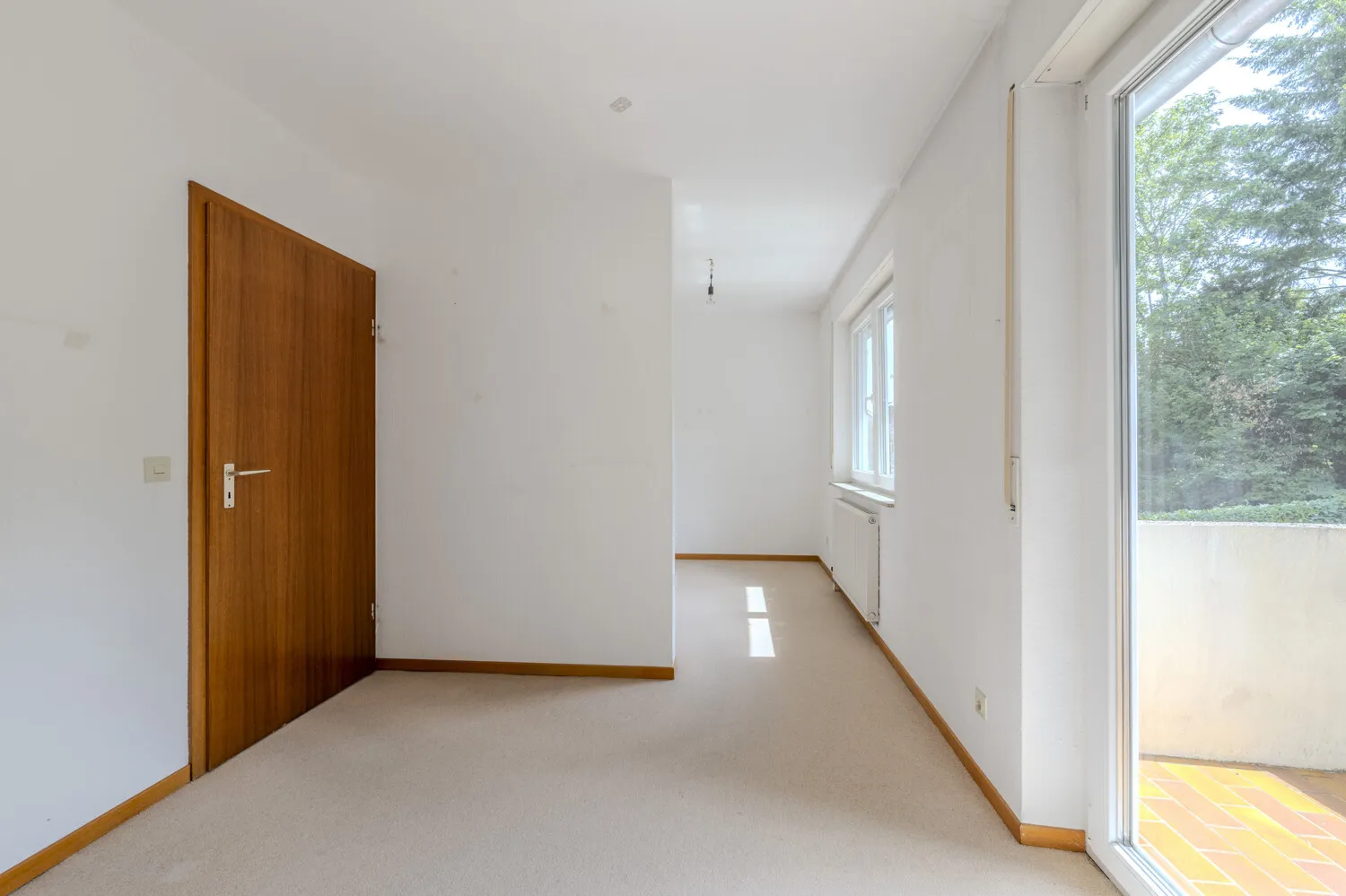 Schlafzimmer 1