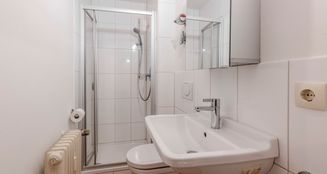 von_poll_real_estate_property_25081023_image_3
