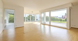 von_poll_real_estate_property_25081027_image_3