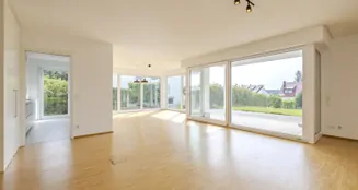 von_poll_real_estate_property_25081027_image_4