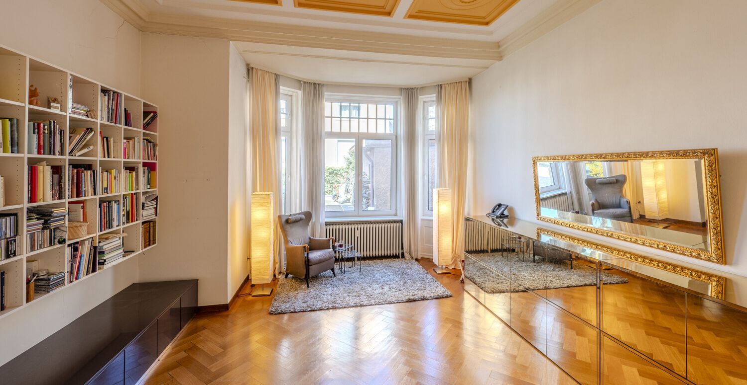 Kaminzimmer