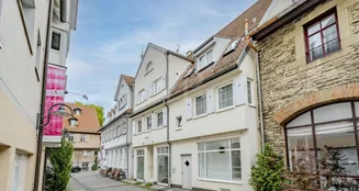 von_poll_real_estate_property_25081030_image_1