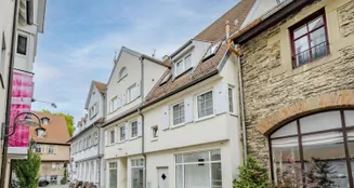 von_poll_real_estate_property_25081030_image_0