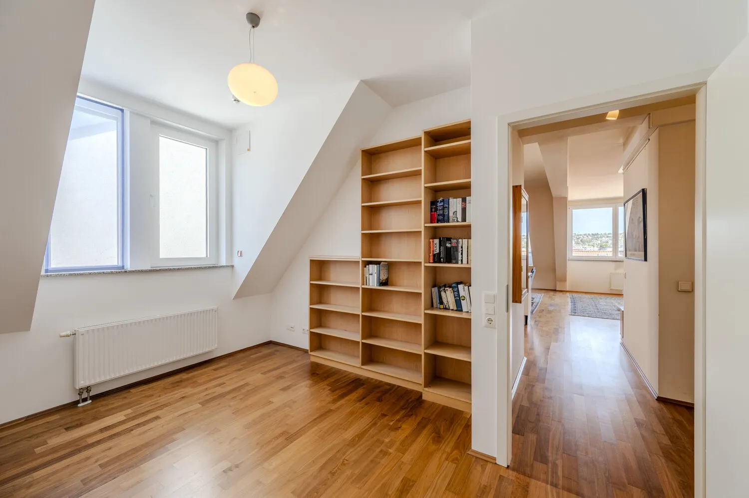 ruhig gelegenes Schlafzimmer 3