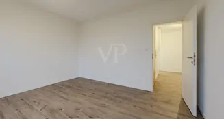 von_poll_real_estate_property_BP281_image_6